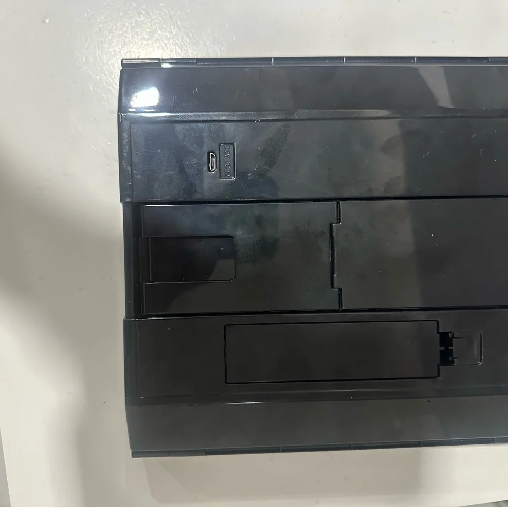 Tri-Fold LED Vanity Mirror
